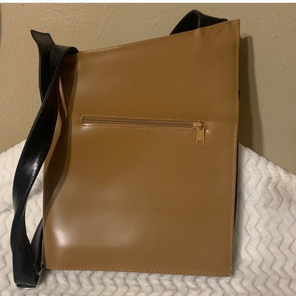 Black and Tan Leather Unique Crossbody Bag...black & Tan - Picture 3 of 6